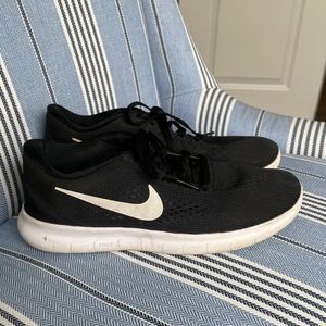 Nike free run sneakers